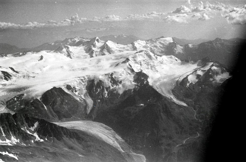 ETH-BIB-Flug über Zugspitze, Wien, Oetztal nach Budapest mit der Lockheed Orion (CH-168)-Weitere-LBS MH02-12-0011