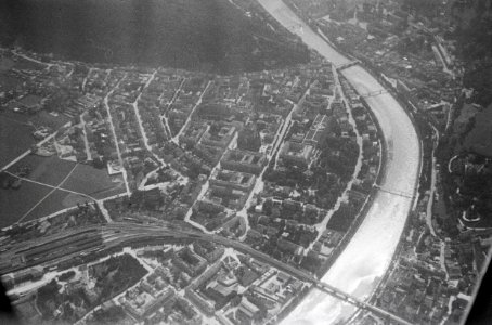 ETH-BIB-Flug über Zugspitze, Wien, Oetztal nach Budapest mit der Lockheed Orion (CH-168)-Weitere-LBS MH02-12-0024