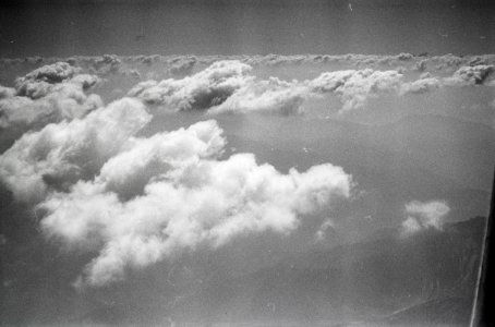 ETH-BIB-Flug über Zugspitze, Wien, Oetztal nach Budapest mit der Lockheed Orion (CH-168)-Weitere-LBS MH02-12-0028