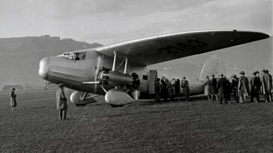 ETH-BIB-Flug- Dornier DO K3, Zürich, Bern, Ing. Gsell-Inlandflüge-LBS MH05-93-12 (cropped)