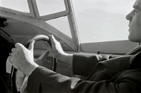 ETH-BIB-Flug- Dornier DO K3, Zürich, Bern, Ing. Gsell-Inlandflüge-LBS MH05-93-38