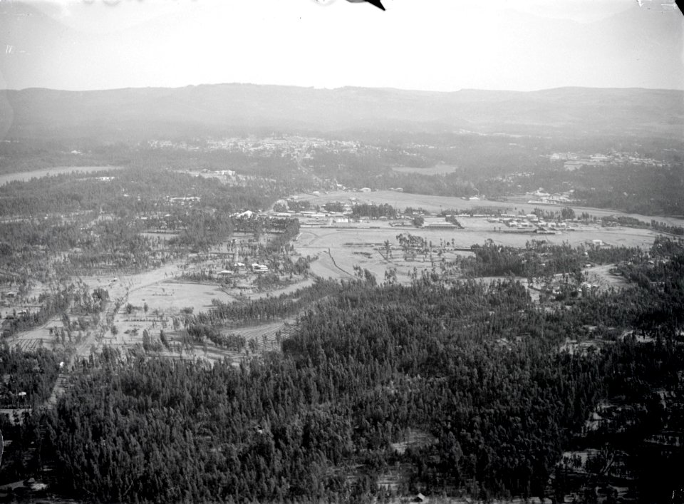 ETH-BIB-Flugbild von Addis Abeba aus grosser Entfernung-Abessinienflug 1934-LBS MH02-22-0208