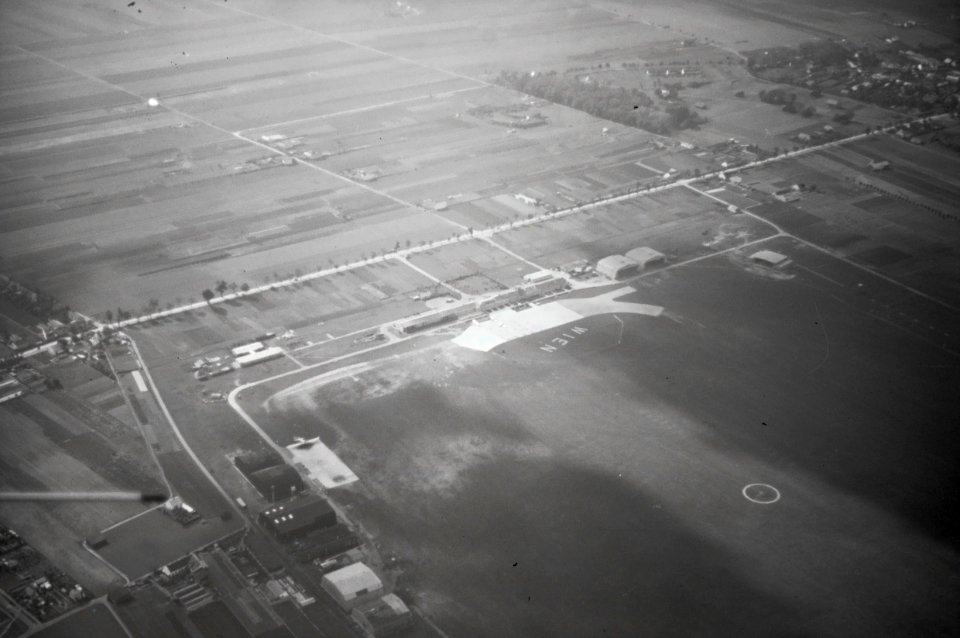 ETH-BIB-Flughafen Wien-Weitere-LBS MH02-30-0039