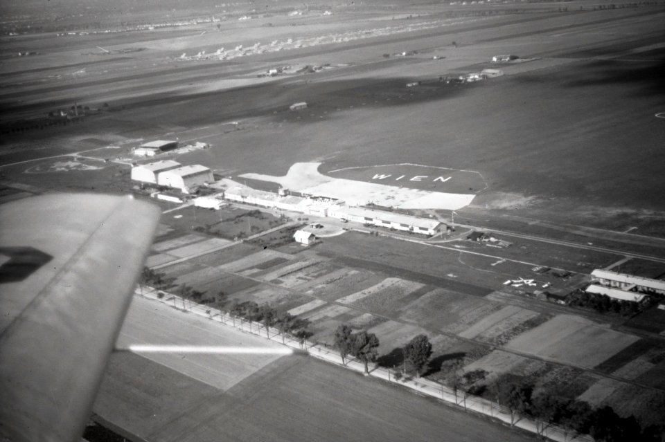 ETH-BIB-Flughafen Wien-Weitere-LBS MH02-30-0043