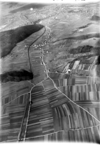 ETH-BIB-Flugplatz Birrfeld, Hausen, Brugg v. S. aus 1500 m-Inlandflüge-LBS MH01-003148
