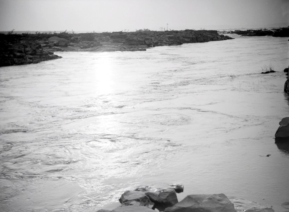 ETH-BIB-Fluss in Afrika-Tschadseeflug 1930-31-LBS MH02-08-0962