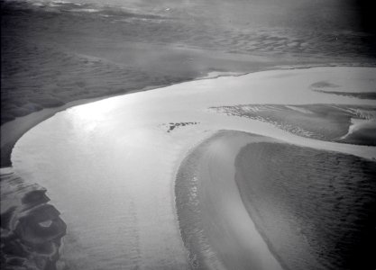 ETH-BIB-Fluss am Rand der Sahara-Tschadseeflug 1930-31-LBS MH02-08-1013