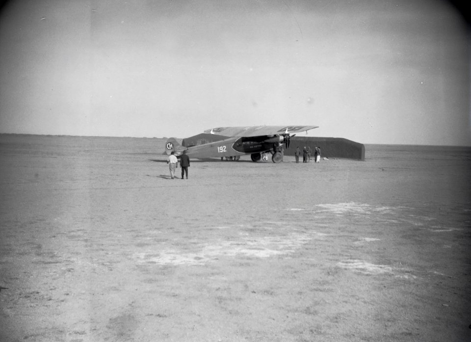 ETH-BIB-Fokker in der Sahara-Tschadseeflug 1930-31-LBS MH02-08-0403