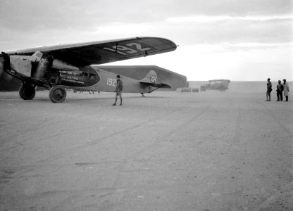 ETH-BIB-Fokker in der Sahara-Tschadseeflug 1930-31-LBS MH02-08-0424