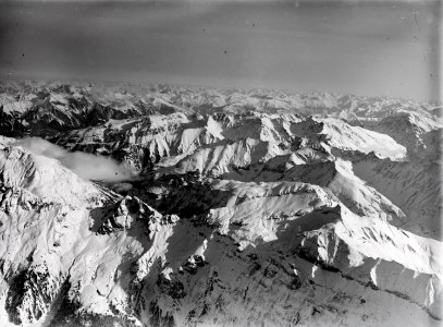 ETH-BIB-Foo, Riesetenpass, Graue Hörner v. W. aus 3600 m-Inlandflüge-LBS MH01-001363