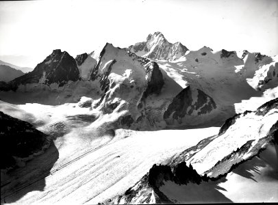 ETH-BIB-Fornogletscher, Cima di Vazzeda, Cima di Rosso, Monte Sissone, Disgrazia v. N. W. aus 3300 m-Inlandflüge-LBS MH01-007829