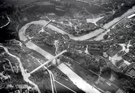 ETH-BIB-Fribourg v. N. O. aus 500 m-Inlandflüge-LBS MH01-006004