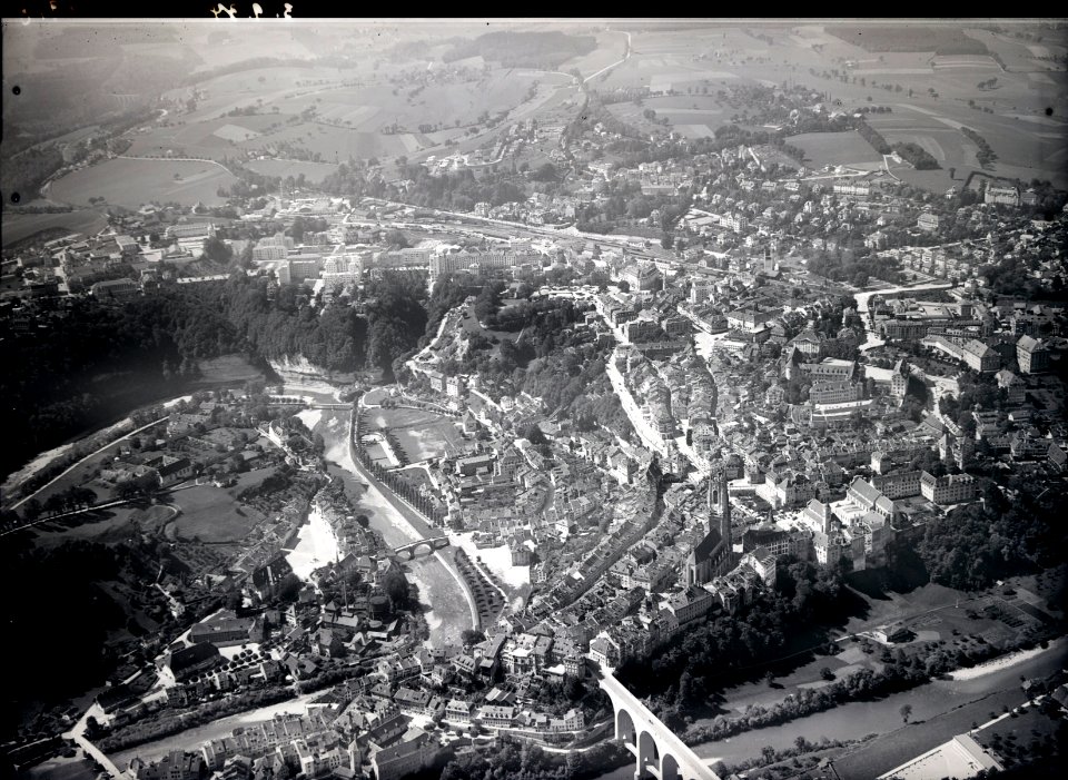 ETH-BIB-Fribourg, Sanebrücken aus 500 m-Inlandflüge-LBS MH01-007918