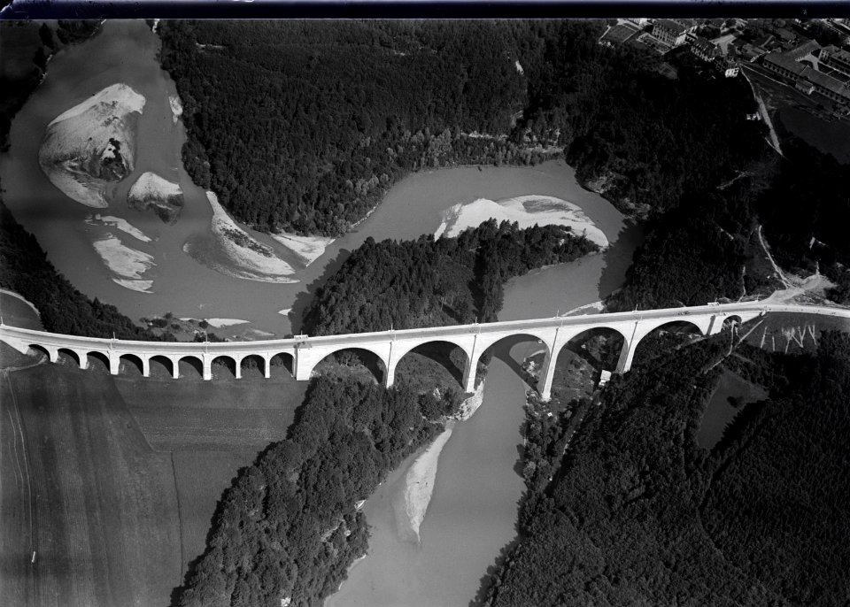 ETH-BIB-Fribourg, Pérolles, Viadukt-Inlandflüge-LBS MH01-005126