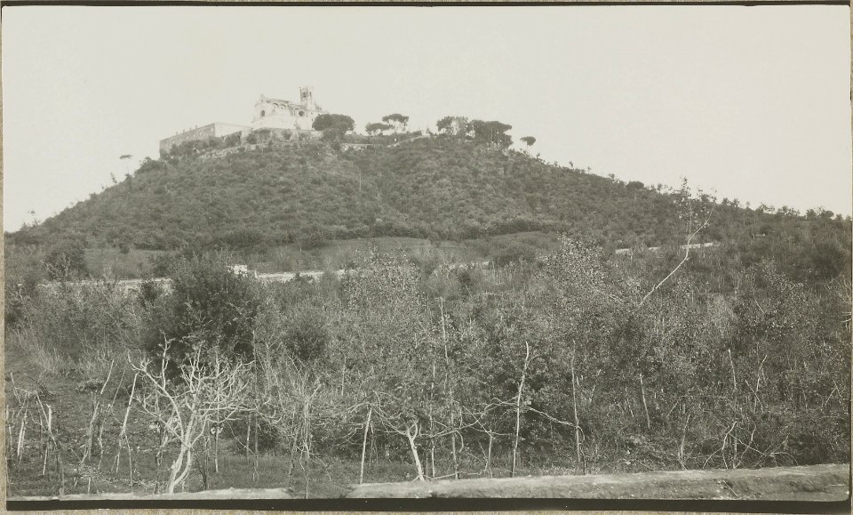 ETH-BIB-Friedlaender-Camaldoli della Torre von der neuen Autostrasse aus-Hs 1309-0003-332