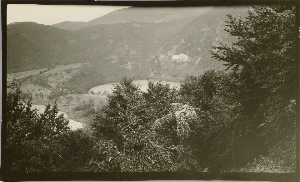 ETH-BIB-Friedlaender-Convento S. Michele e Laghi di Monticchio-Hs 0625a-0001-099
