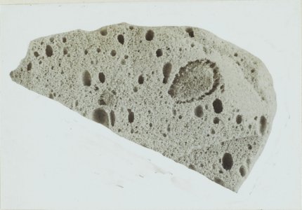 ETH-BIB-Friedlaender-Feinporiger, grauweisser Bimsstein aus dem Rudloff-Krater (Zentralisland, 1875) mit Einschluss-Hs 0625a-0002-047