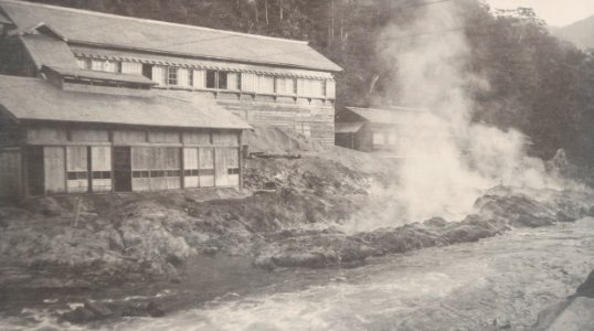 ETH-BIB-Friedlaender-Heisse Quellen im Liparit von Yosankei (Hokkaido)-Ans 05420-160-AL-FL photo