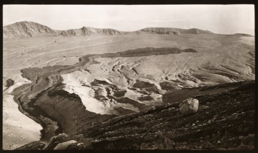 ETH-BIB-Friedlaender-Lavastrom im Atrio del Cavallo-HS 1309-0003-179
