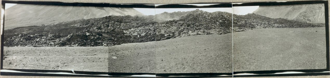 ETH-BIB-Friedlaender-Lavafront im Valle dell'Inferno-Hs 1309-0003-345-FL