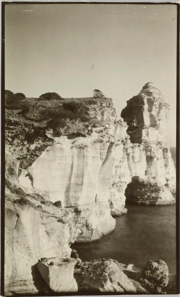 ETH-BIB-Friedlaender-Milos, Lolliu to Avlaki mit Camp-Hs 0625a-0004-081