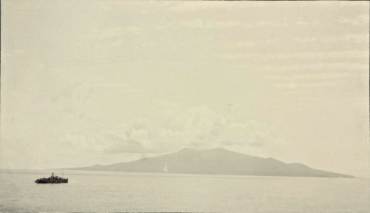 ETH-BIB-Friedlaender-Miyake von Südwesten (Izu)-Ans 05420-095-AL-FL