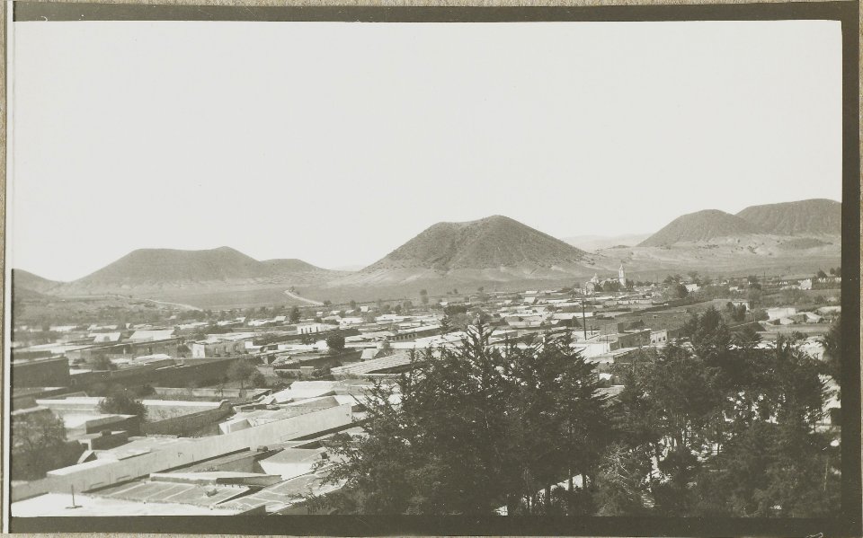 ETH-BIB-Friedlaender-Orizaba, S. Andres Chalchicomula von der Kirche aus-Hs 1309-0038-063