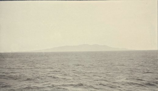 ETH-BIB-Friedlaender-Oshima (Izu) von Süd-West-Ans 05420-064-AL-FL