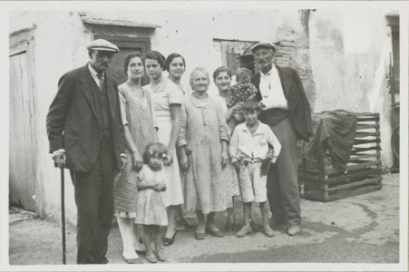 ETH-BIB-Friedlaender-Pugliano, famiglia Mattia Sannino-Hs 1309-0005-087