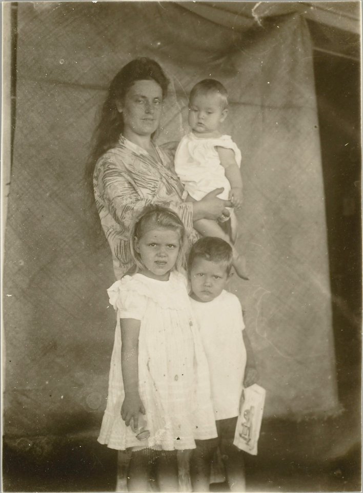ETH-BIB-Friedlaender-Samoa, Familie Decken-Hs 0625a-0003-164