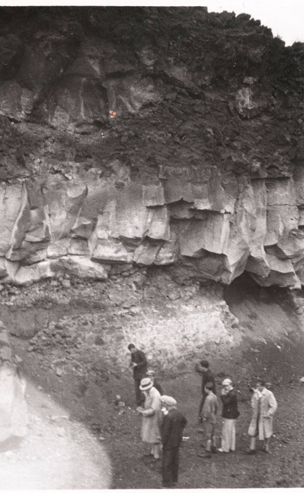 ETH-BIB-Friedlaender-San Sebastiano, Lava 1855, Mauer des alten Lagno unter der Lava-Hs 1309-0005-118