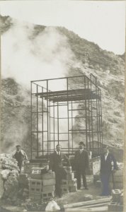 ETH-BIB-Friedlaender-Solfatara-Hs 1309-0016-059