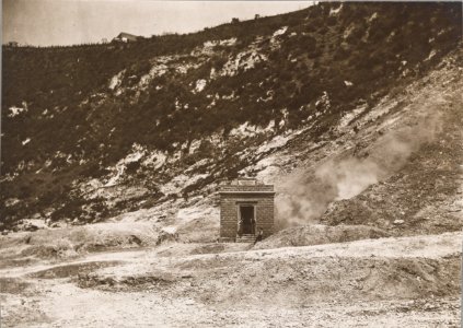 ETH-BIB-Friedlaender-Solfatara-Hs 1309-0016-079