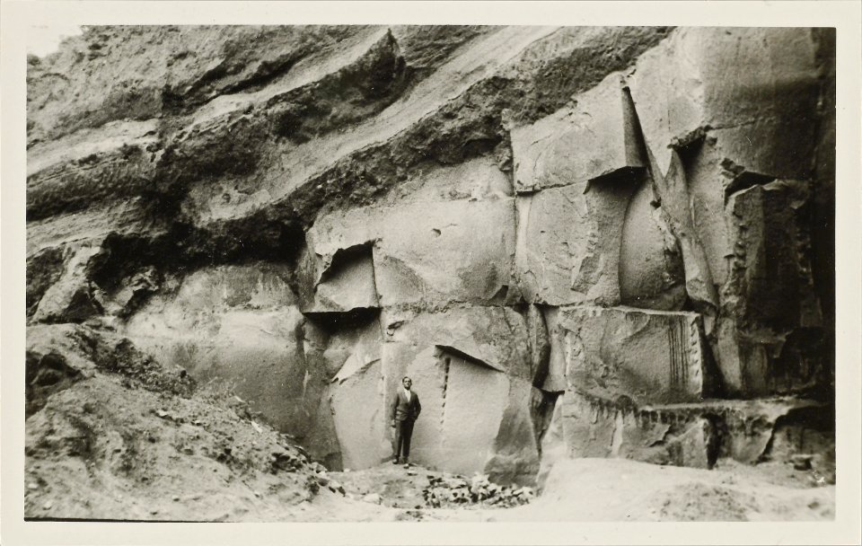 ETH-BIB-Friedlaender-Steinbruch bei Monte Faggeto-Hs 0625a-0001-030