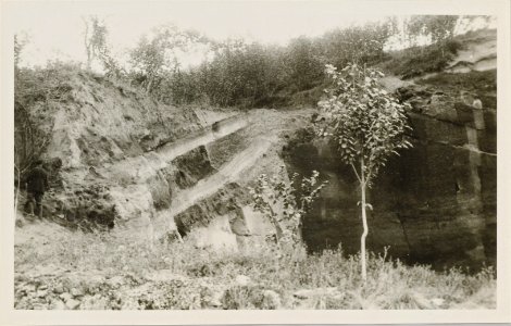 ETH-BIB-Friedlaender-Steinbruch bei Monte Faggeto-Hs 0625a-0001-031