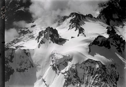 ETH-BIB-Fünffingerstöcke v. N. aus 3500 m-Inlandflüge-LBS MH01-000950