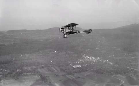 ETH-BIB-Fällanden, Öschbrig mit Flugzeug aus 400 m-Inlandflüge-LBS MH01-004265