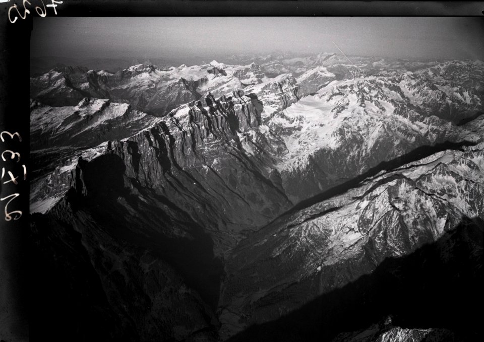 ETH-BIB-Gadmental, Titlis, Glarneralpen v. W.-Inlandflüge-LBS MH01-007625