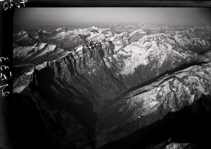 ETH-BIB-Gadmental, Titlis, Glarneralpen v. W.-Inlandflüge-LBS MH01-007625