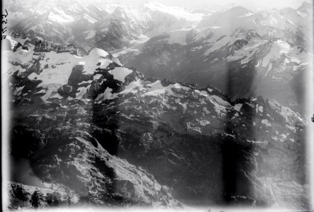 ETH-BIB-Gadmerflue, Steingletscher, Tierberge v. N. W. aus 4000 m-Inlandflüge-LBS MH01-002455