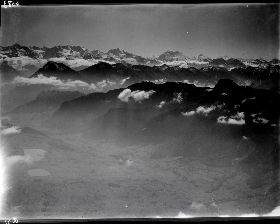 ETH-BIB-Gantrisch, Simmentalerberge, Berneralpen v. W. aus 3000 m-Inlandflüge-LBS MH01-006583