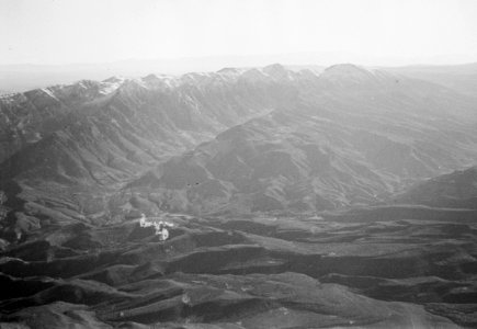 ETH-BIB-Gebirge zwischen Colomb-Bechar und Fès-Nordafrikaflug 1932-LBS MH02-13-0289