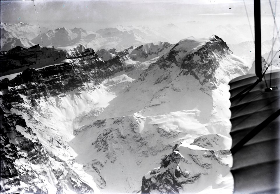 ETH-BIB-Gemsfairenstock, Tödi, Bifertenstock v. N. aus 4500 m-Inlandflüge-LBS MH01-000414
