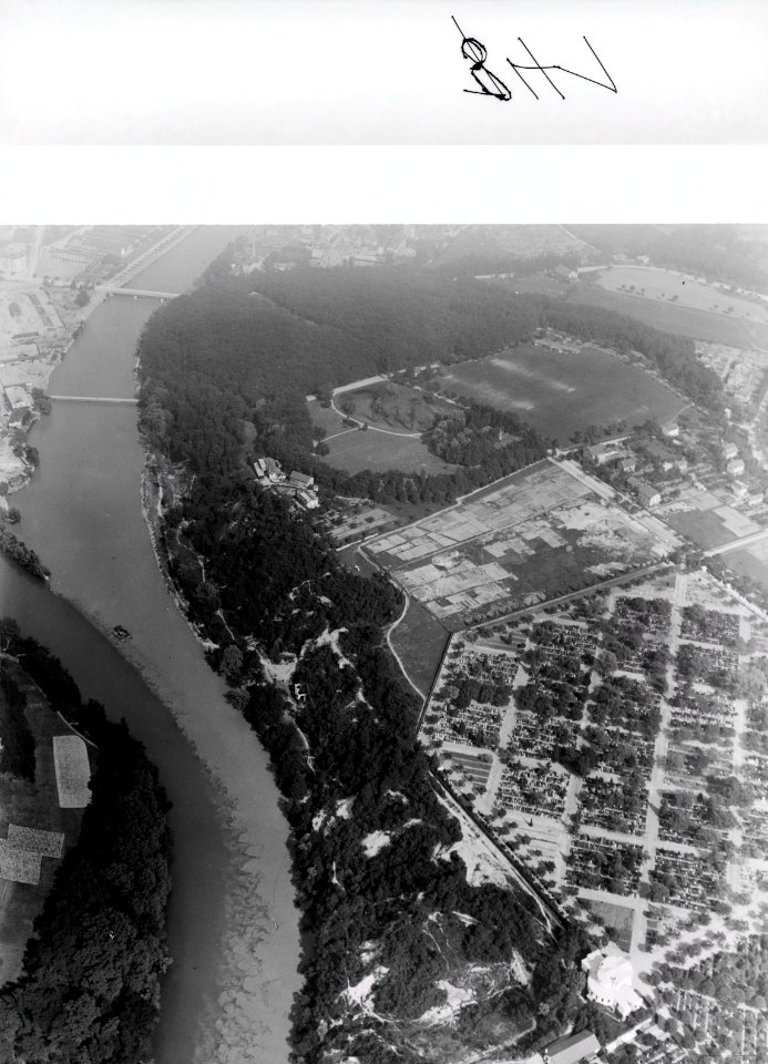 ETH-BIB-Genf = Genève, Cimetière de St. Georges, Bois de la Bâtie-Inlandflüge-LBS MH01-000841