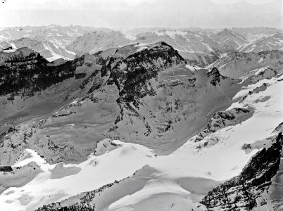 ETH-BIB-Gemsfairenstock, Tödi v. N. aus 3800 m-Inlandflüge-LBS MH01-000328