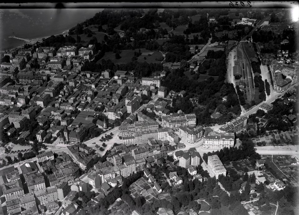 ETH-BIB-Genf = Genève, Les Vollandes, Les Eaux-Vives aus 200 m-Inlandflüge-LBS MH01-002076