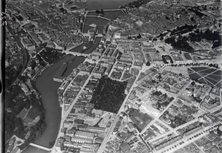 ETH-BIB-Genf = Genève, Plaine de Plainpalais, Rhône v. S. W. aus 500 m-Inlandflüge-LBS MH01-000735