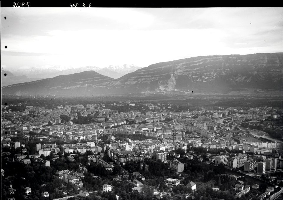 ETH-BIB-Genf = Genève, Salève aus 300 m-Inlandflüge-LBS MH01-007926