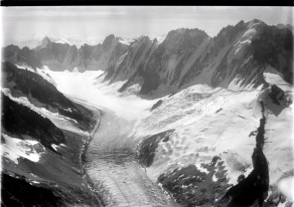 ETH-BIB-Glacier d'Argentière, Mont Dolent v. N. W. aus 4000 m-Inlandflüge-LBS MH01-005193