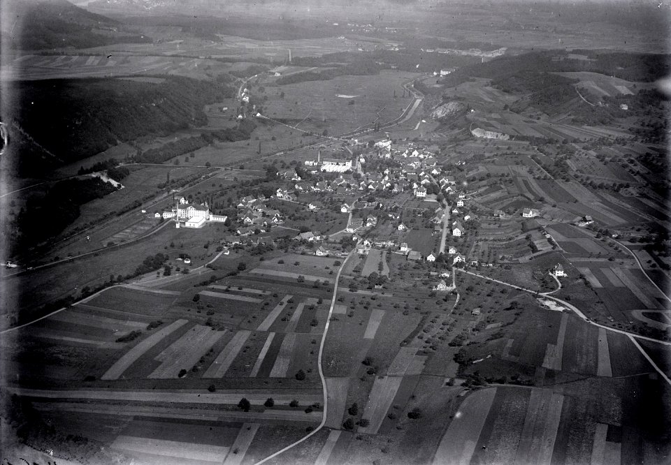 ETH-BIB-Glattfelden, Rheinsfelden v. S. O. aus 600 m-Inlandflüge-LBS MH01-004161